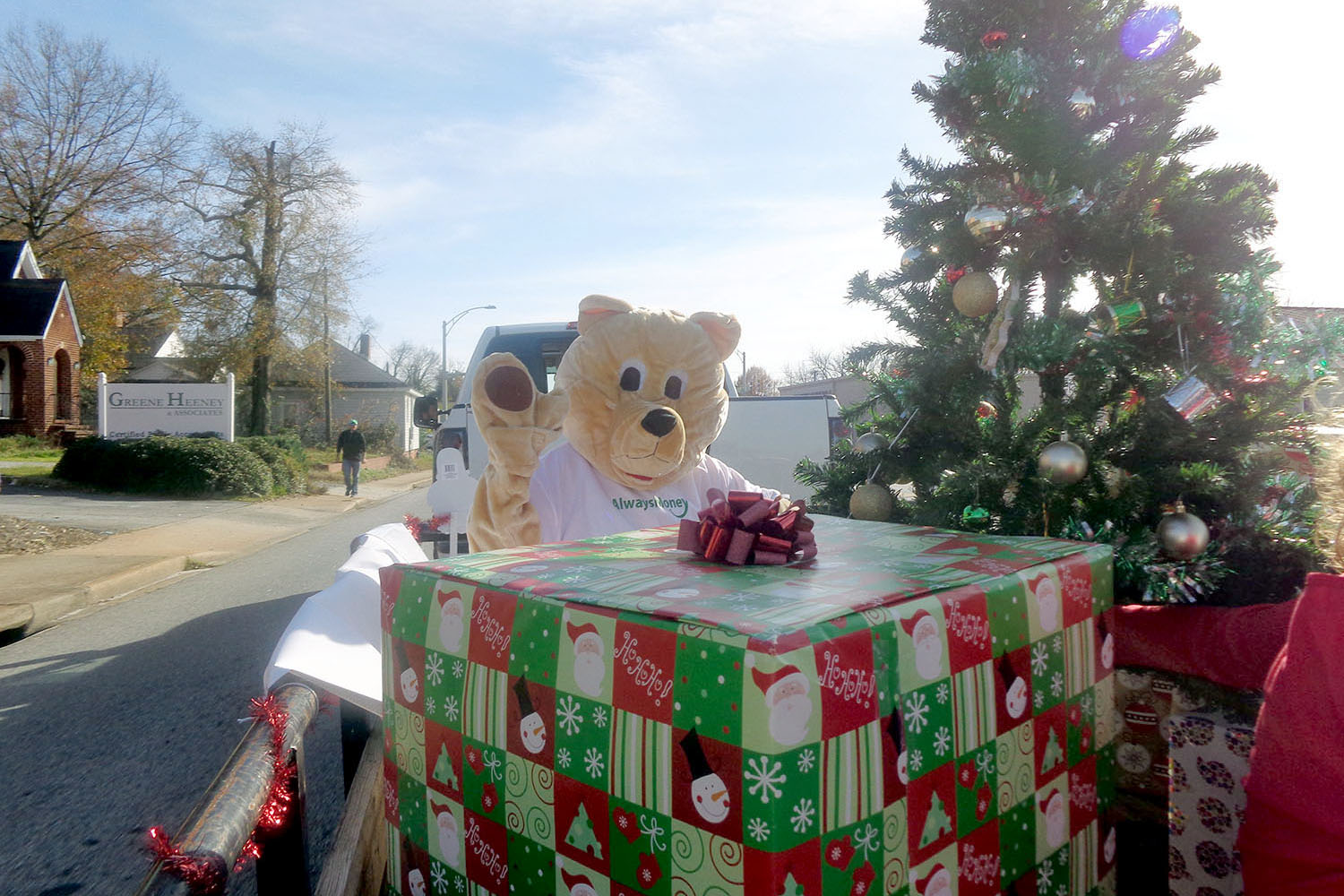 Teddy-with-huge-gift-box-AlwaysMoney-StoreEvents
